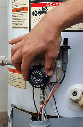 https://thornliehotwater.com.au/uploads/2025/06/hot-water-servicing-68760.jpg